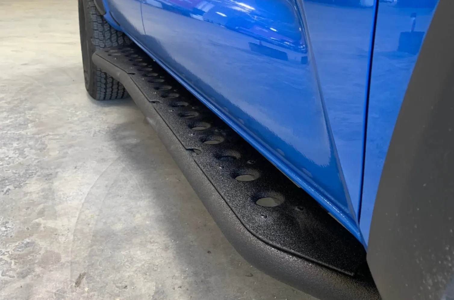 CALI RAISED LED 2005-2022 TOYOTA TACOMA STEP EDITION ROCK SLIDERS