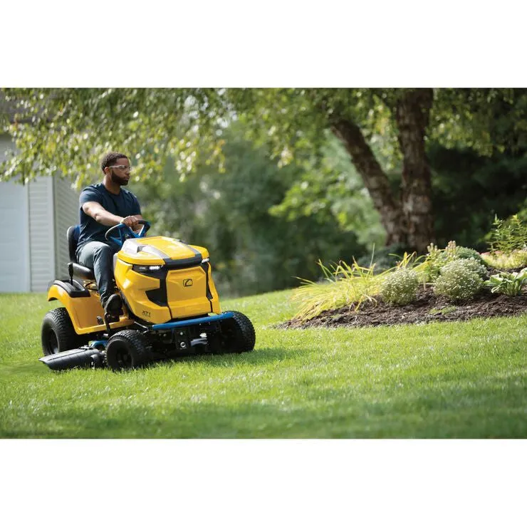 Cub Cadet XT1 LT 42E Ride-On Mower