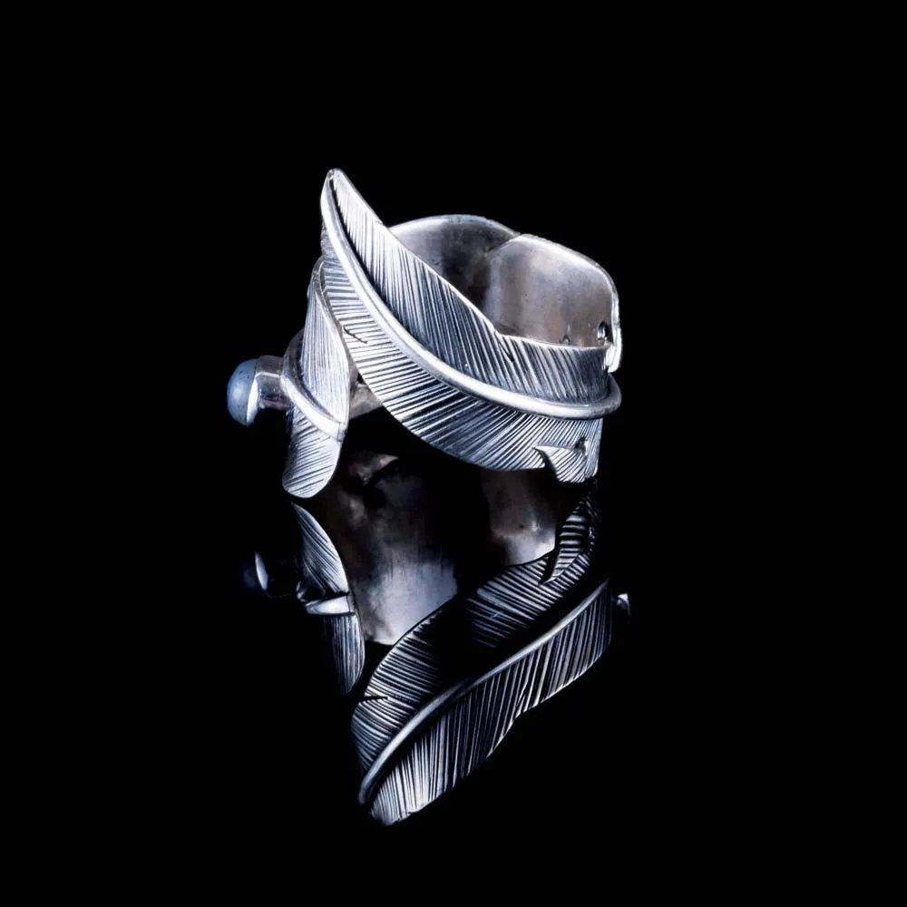 Feather Ring - Silver - Labradorite