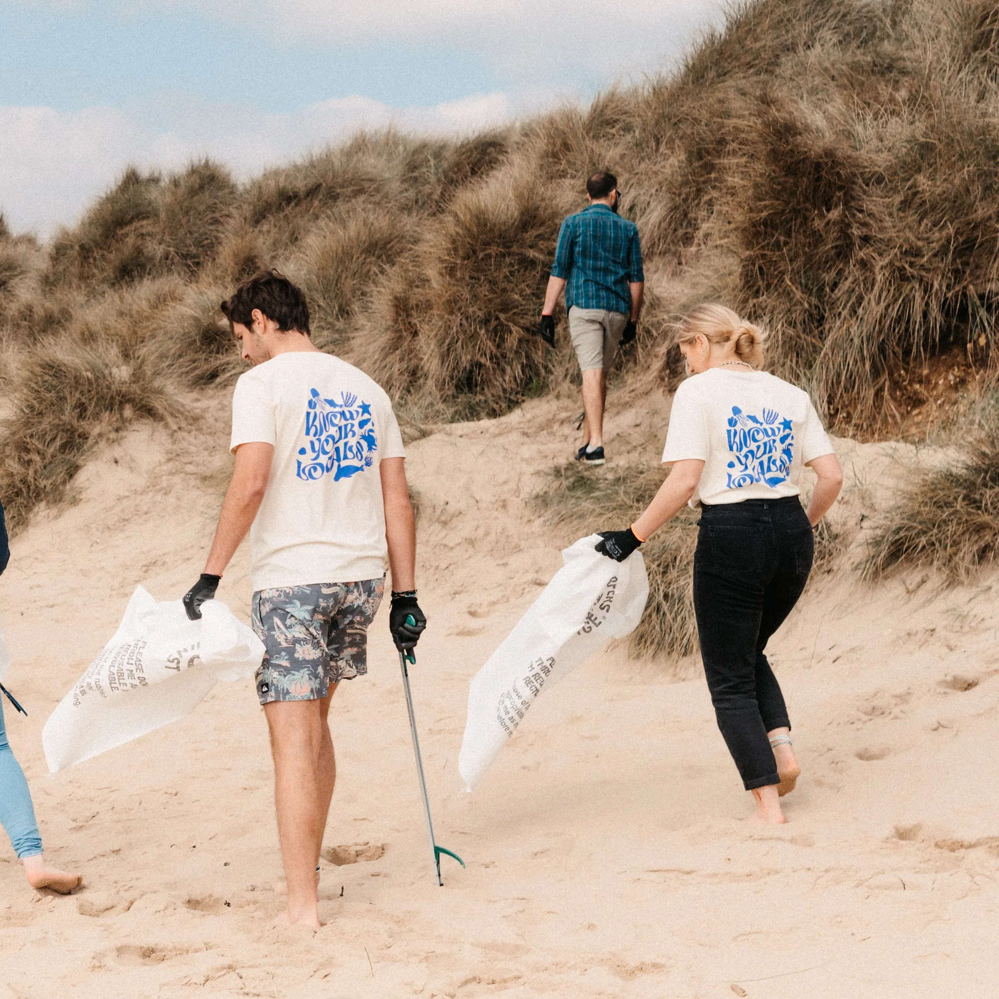 Know your Locals Sustainable T-Shirt - Surfers Against Sewage