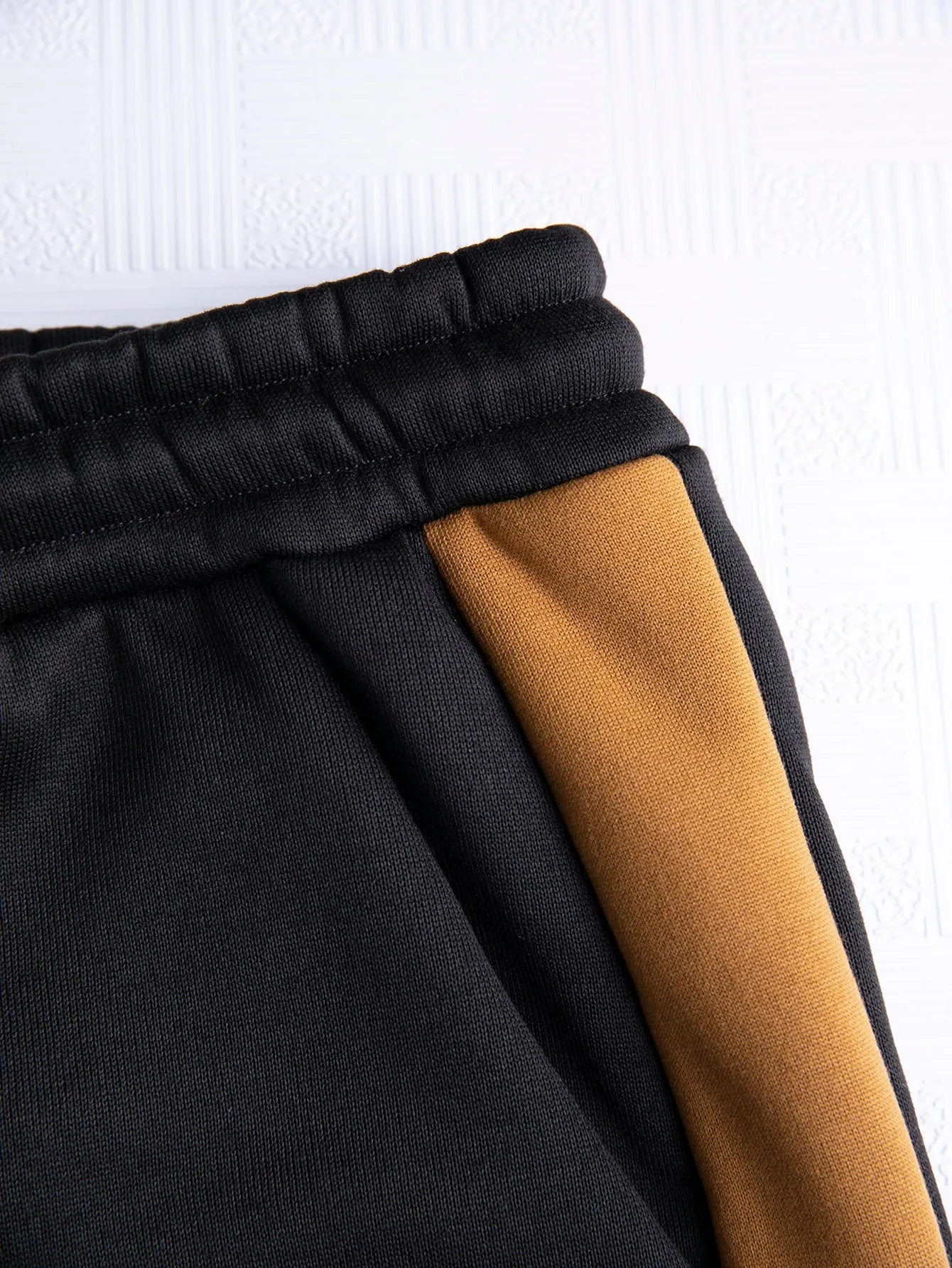 Men Color Block Thermal Pullover & Drawstring Waist Sweatpants