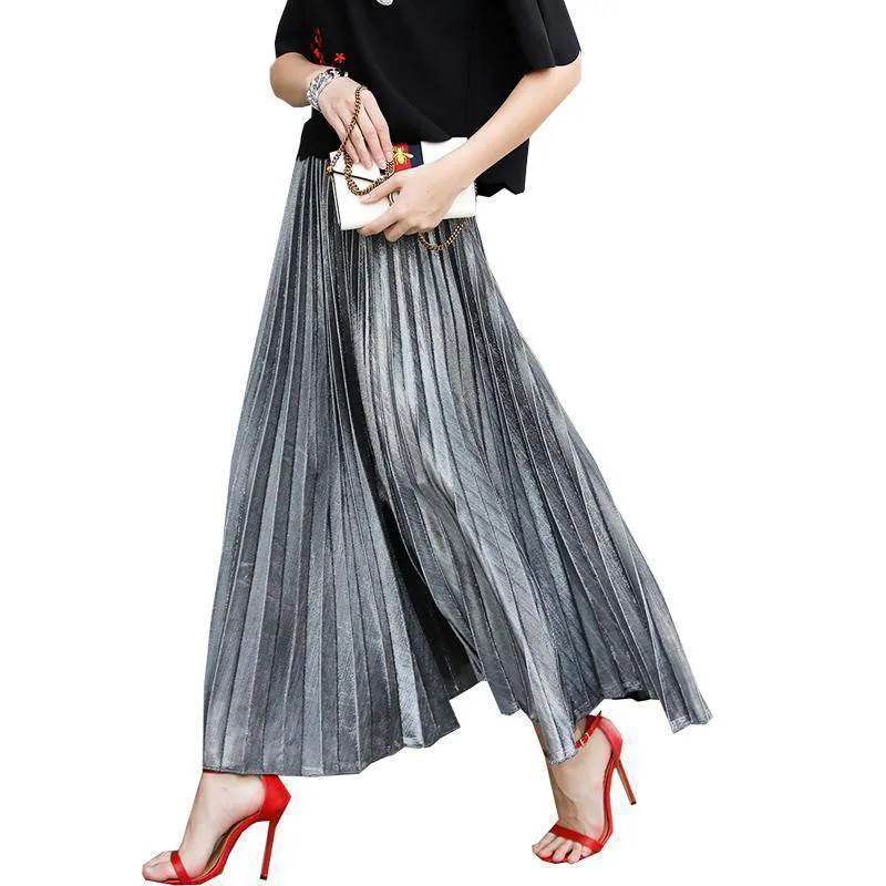 Metallic Long Pleated Floor length Maxi Skirt Gold or silver  (US 8-14)