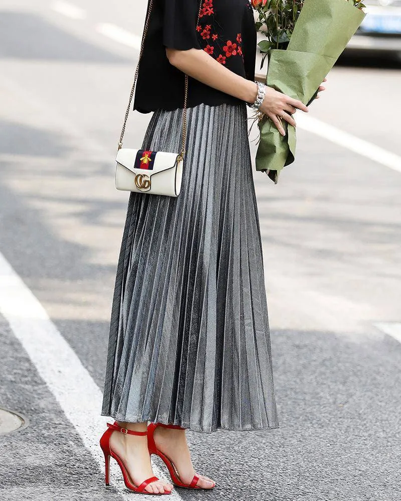 Metallic Long Pleated Floor length Maxi Skirt Gold or silver  (US 8-14)