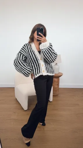 sara cardigan in black/white