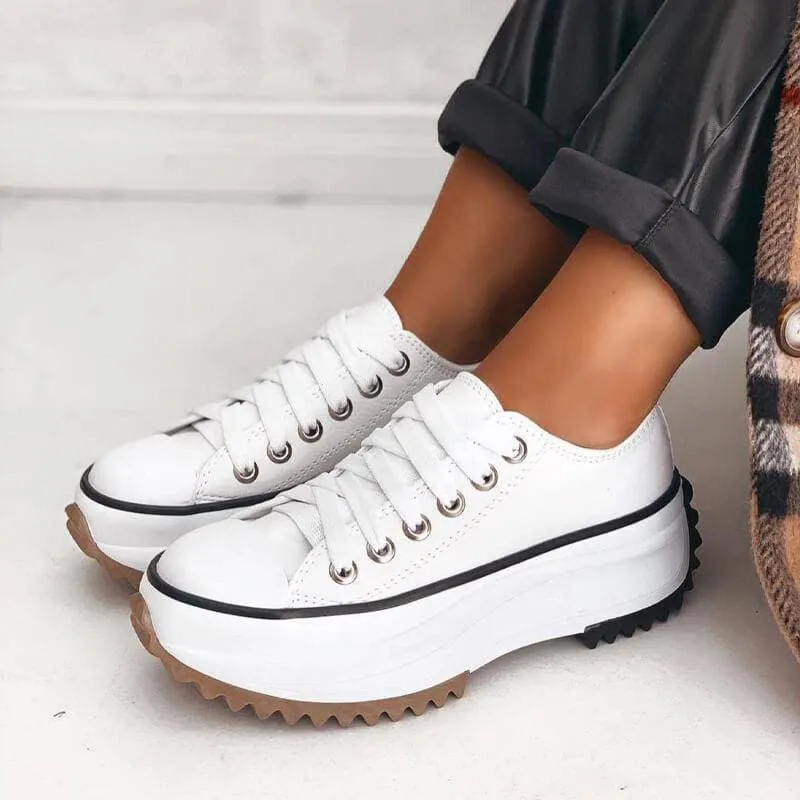 Women's Chunky Platform Sneakers: Casual & Trendy Design