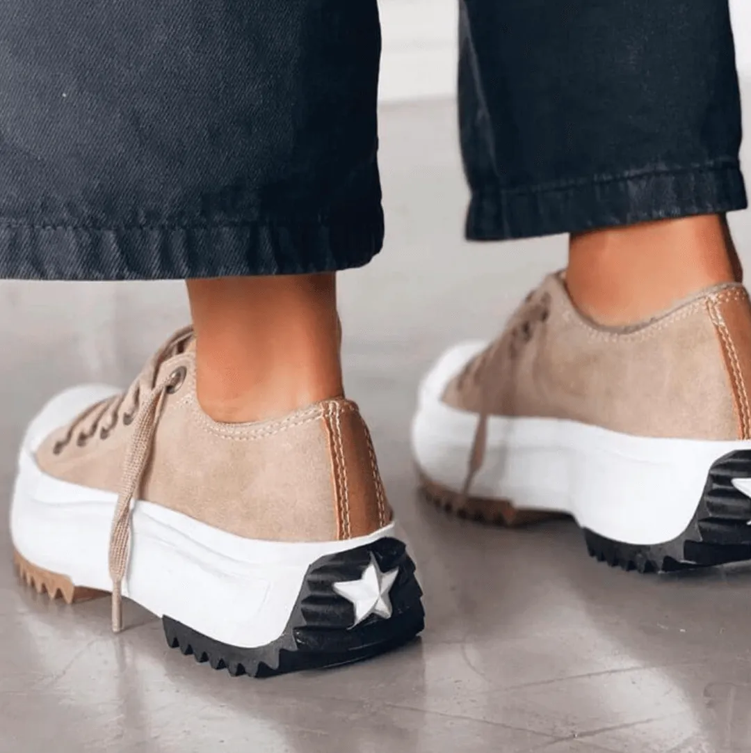 Women's Chunky Platform Sneakers: Casual & Trendy Design